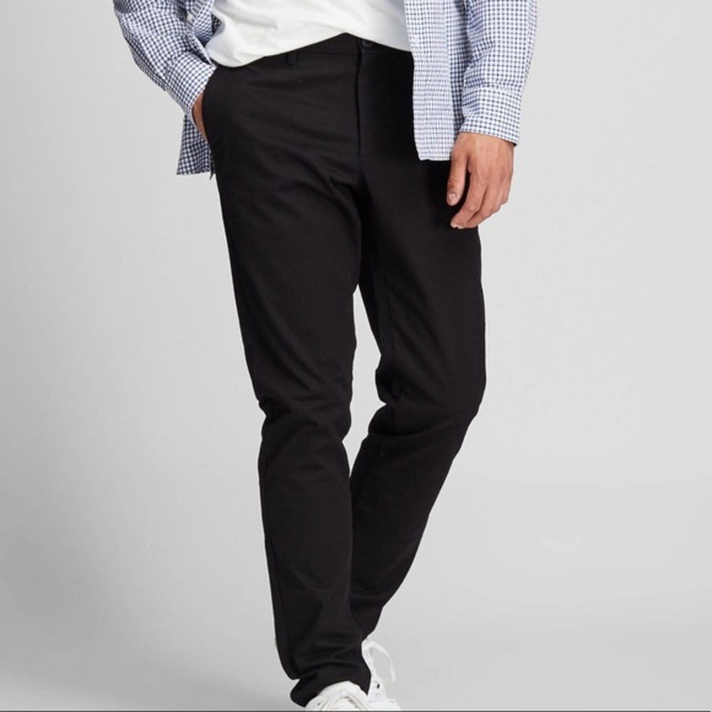 Uniqlo Slim Chino Pants Black